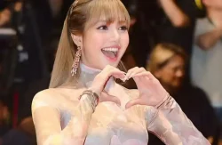 Lisa, Show Lo, Lu Han Trending