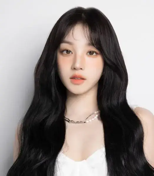 Top 10 Most Followed K-pop Idols7