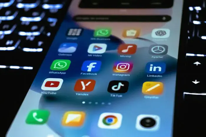 Dead Internet Theory2