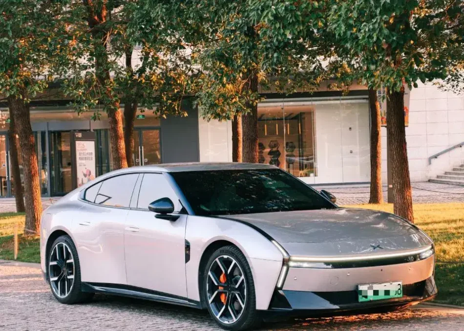 Canada to import 49,000 Chinese EVs