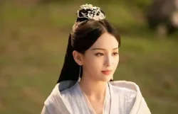 Actress Drop the old filter