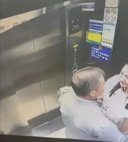 The billion-dollar kiss